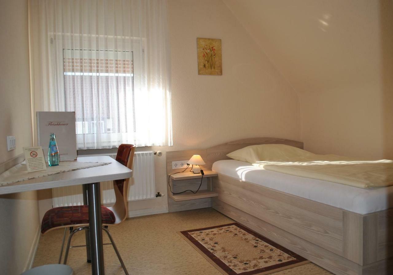 Landgasthof Fleischhauer Homberg  Exteriör bild