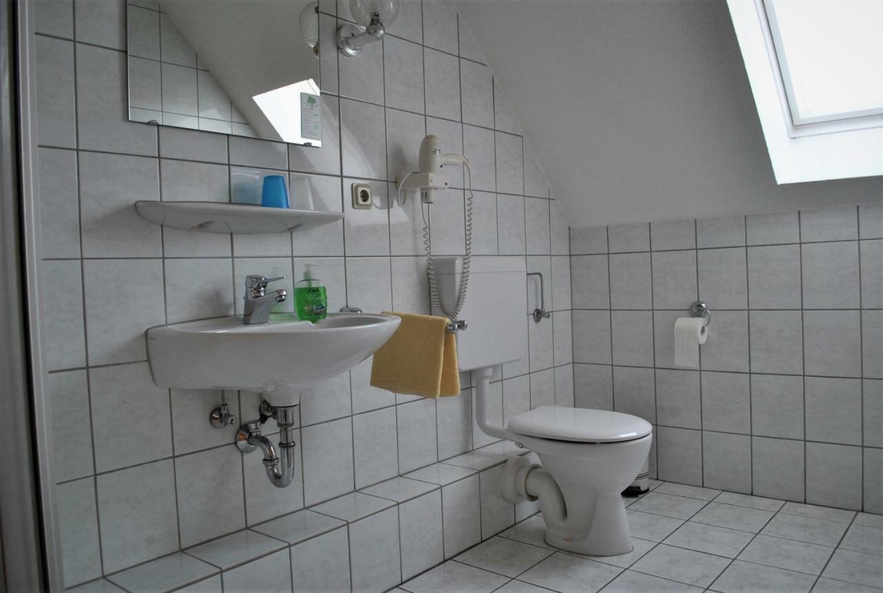 Landgasthof Fleischhauer Homberg  Exteriör bild
